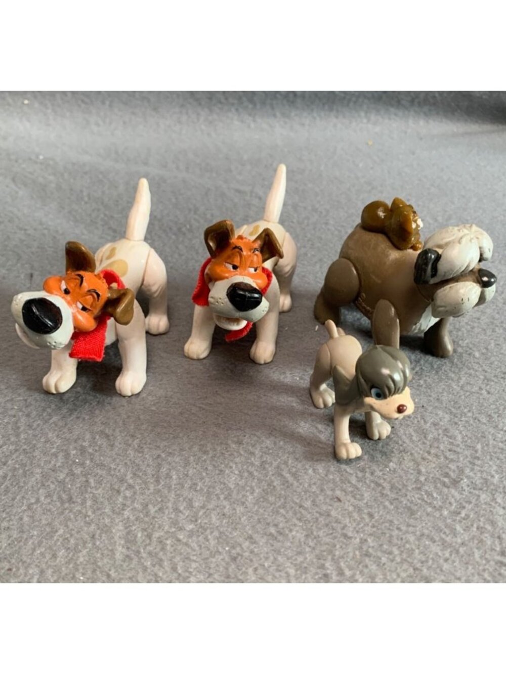 Disney Dodger Dog Anastasia Pooka 101 Dalmatians Dogs Figures Set